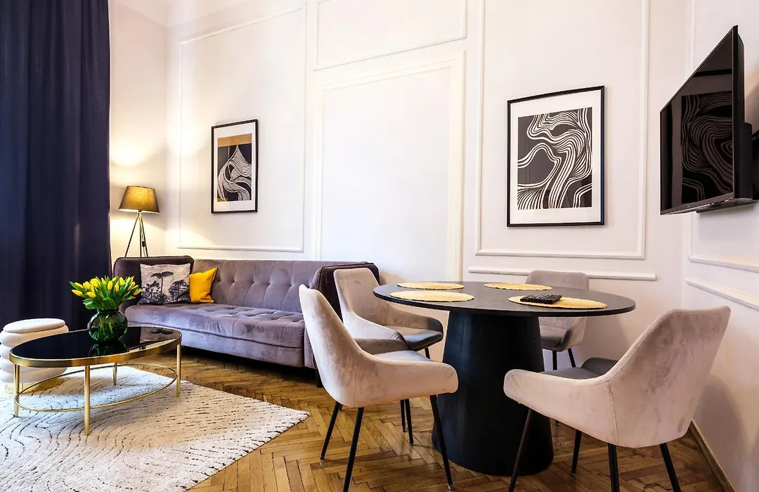 Tyzenhauz Apartments Old Town-1